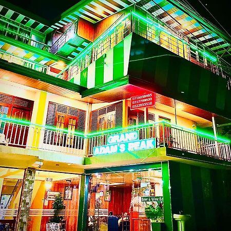 Grand Adamspeak Hotel Nallathanniya Екстериор снимка
