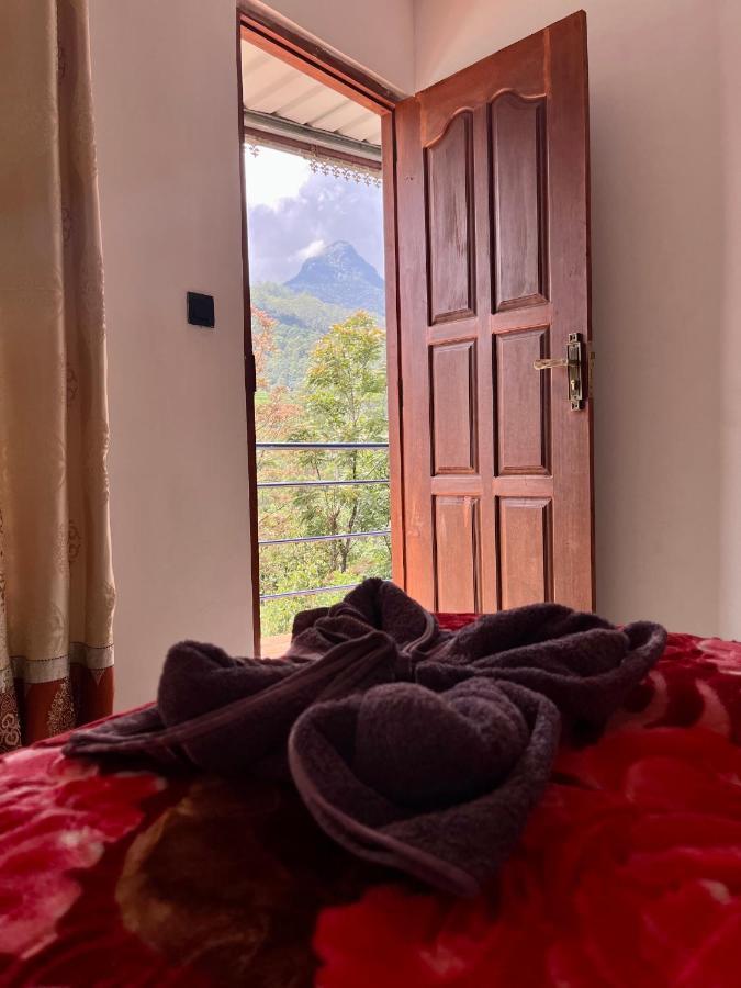 Grand Adamspeak Hotel Nallathanniya Екстериор снимка