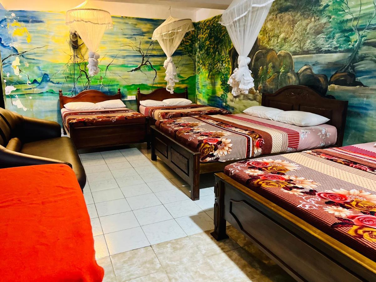 Grand Adamspeak Hotel Nallathanniya Екстериор снимка