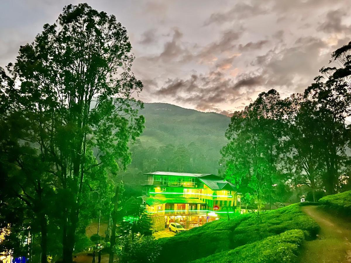 Grand Adamspeak Hotel Nallathanniya Екстериор снимка