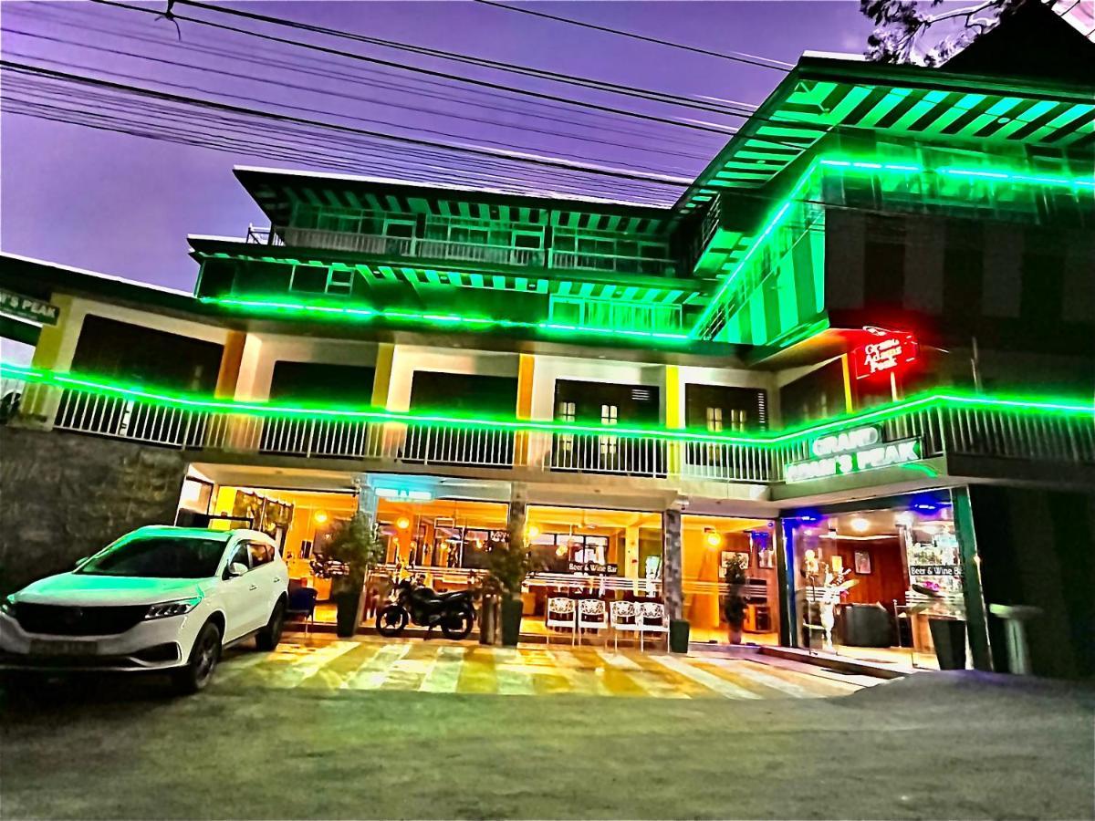 Grand Adamspeak Hotel Nallathanniya Екстериор снимка
