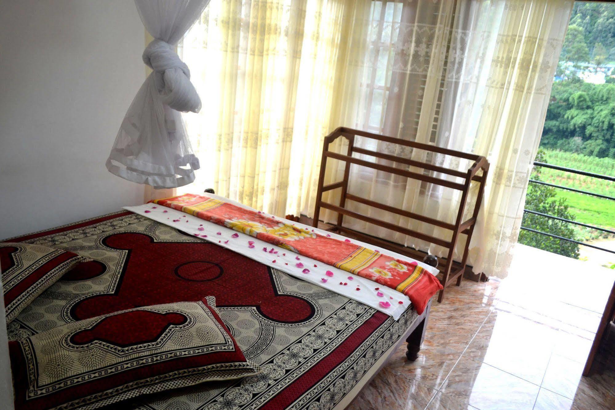 Grand Adamspeak Hotel Nallathanniya Екстериор снимка